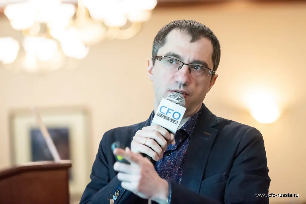 Александр Кулягин<br />
Коммерческий директор<br />
Pharm-Portal.ru ART_6798.jpg