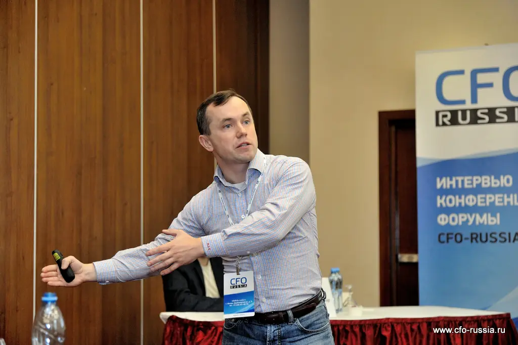 Максим Лапин<br />
Экс-директор по развитию бизнеса и управлению эффективностью<br />
ММК 067.jpg