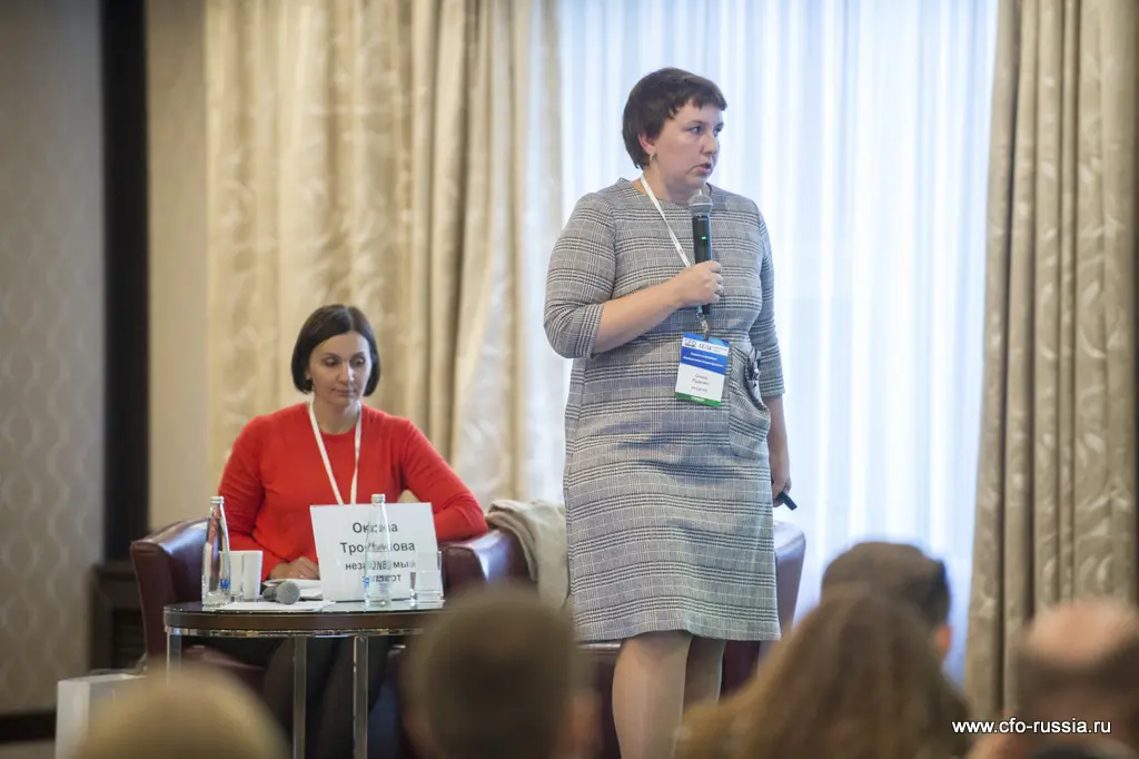 Олеся Руденко<br />
Руководитель Управления планирования, инвестиций и контроллинга РУСАГРО ART_4232.JPG