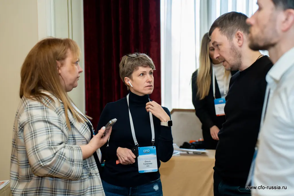 Участники мероприятия могли спросить у представителя ФНС России о нововведениях в законодательстве, касающихся регулирования малых и средних предприятий. 21_DSC06707.jpg