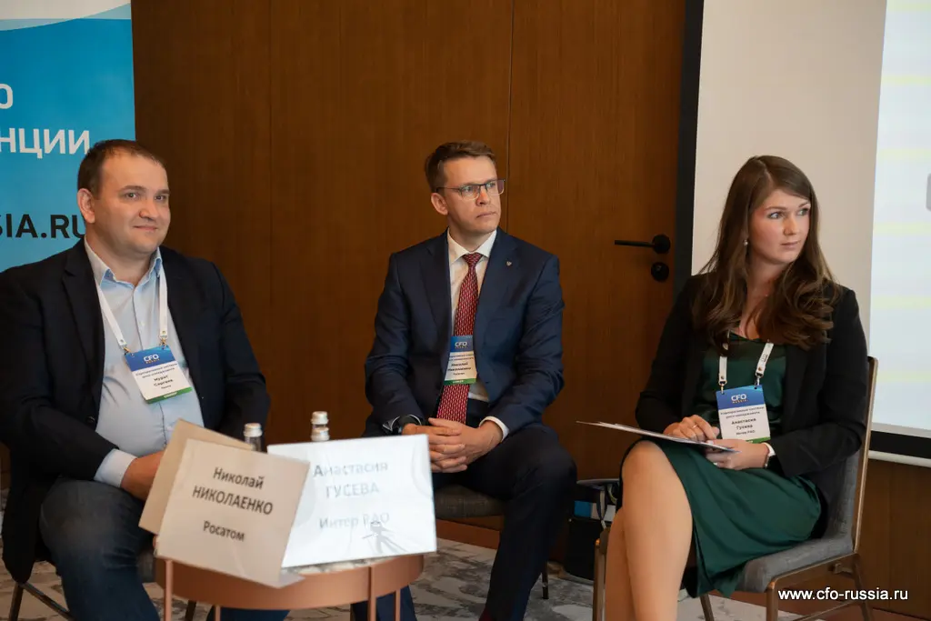 КРУГЛЫЙ СТОЛ «Переход с зарубежных ИТ-систем на отечественные аналоги: на что обратить внимание при выборе решений и основные этапы внедрения» _NSA7579.jpg