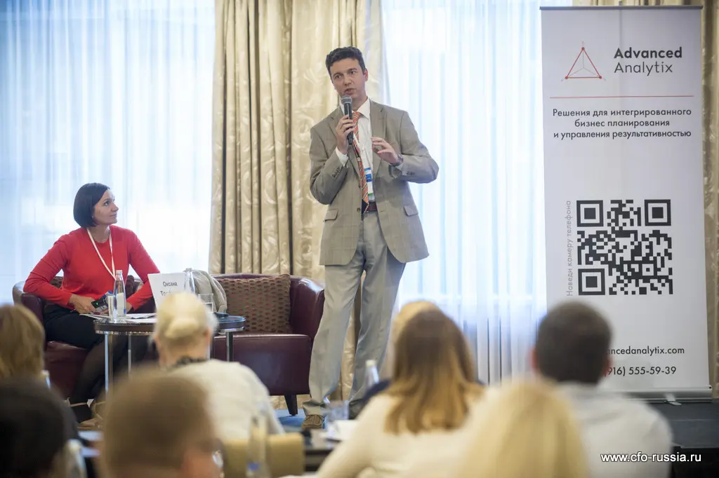 Иван Чорба<br />
Заместитель директора департамента экономики и контроллинга Росэнергоатом ART_4371.JPG