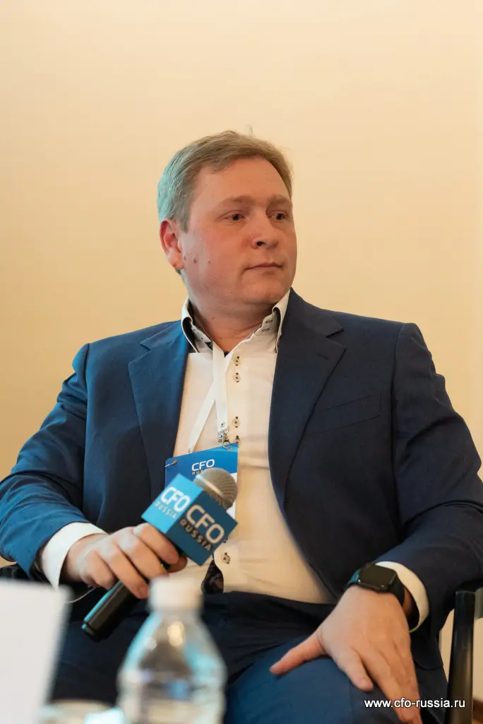 Антон Мишин<br />
Руководитель департамента ИТ-архитектуры Центра стратегии и развития ИТ<br />
Группа «Т Плюс» фото-30 Мишин.jpg