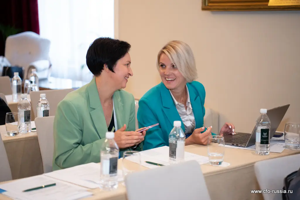 Наталия Шашкина<br />
директор по закупкам СБЕ Минеральная изоляция<br />
ТЕХНОНИКОЛЬ _NPY9515_Шашкина.jpg