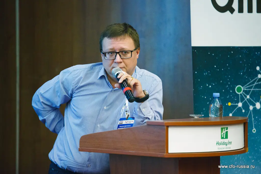 Дмитрий Бондаренко<br />
Директор по развитию производства<br />
РУСАЛ bondarenko.jpg