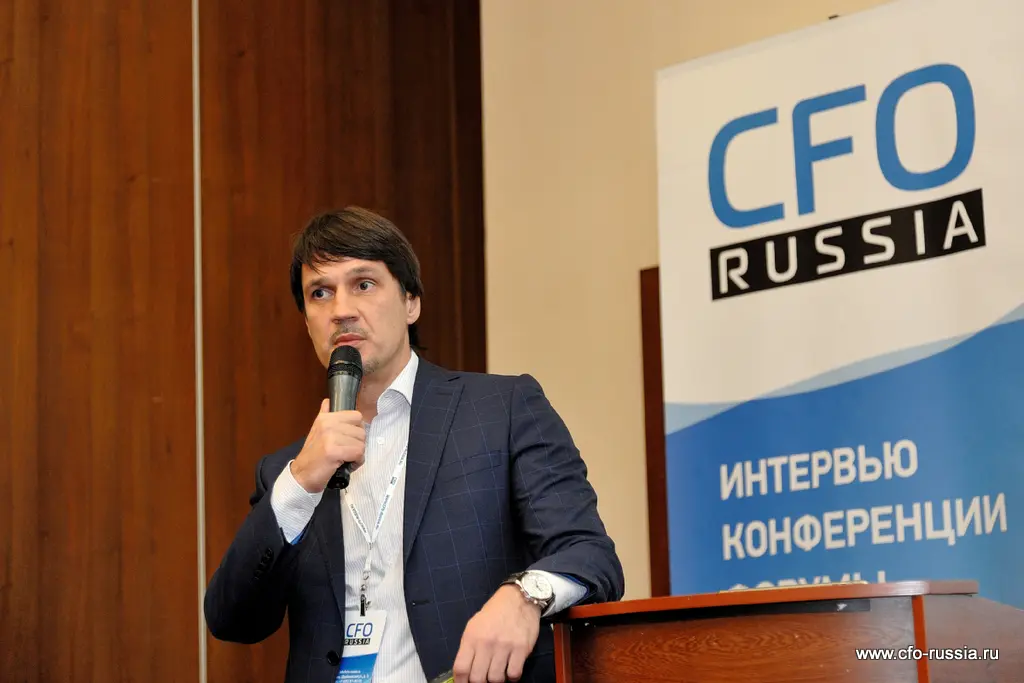 Анатолий Хебнев<br />
Заместитель вице-президента по снабжению<br />
НЛМК 152.jpg