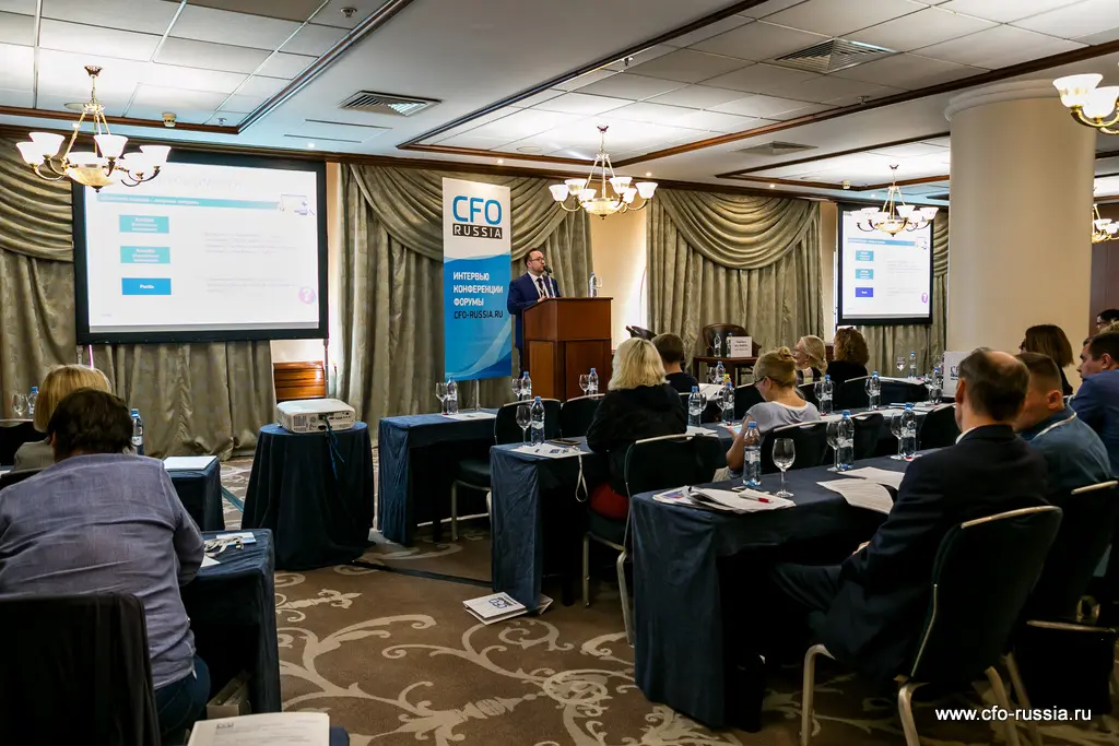 Андрей Ермолаев<br />
Директор департамента налогового и юридического консультирования КПМГ в России и СНГ 3V9A8655.jpg