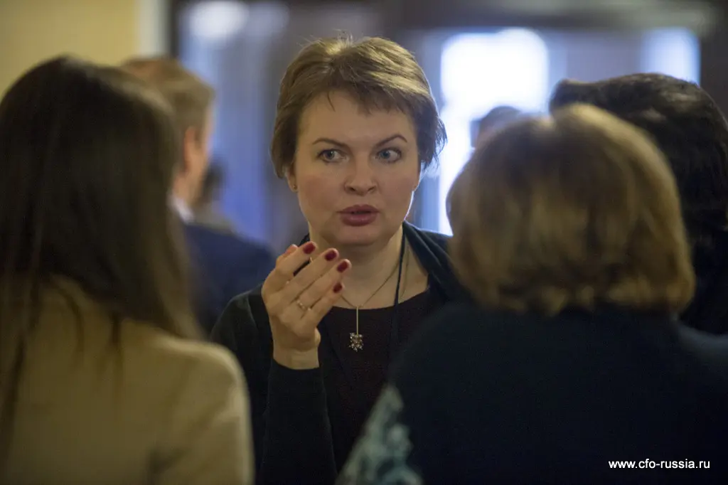 Наталья Дронова<br />
Руководитель отдела методологии бухгалтерского учета и налогообложения<br />
Рольф ART_8113.JPG