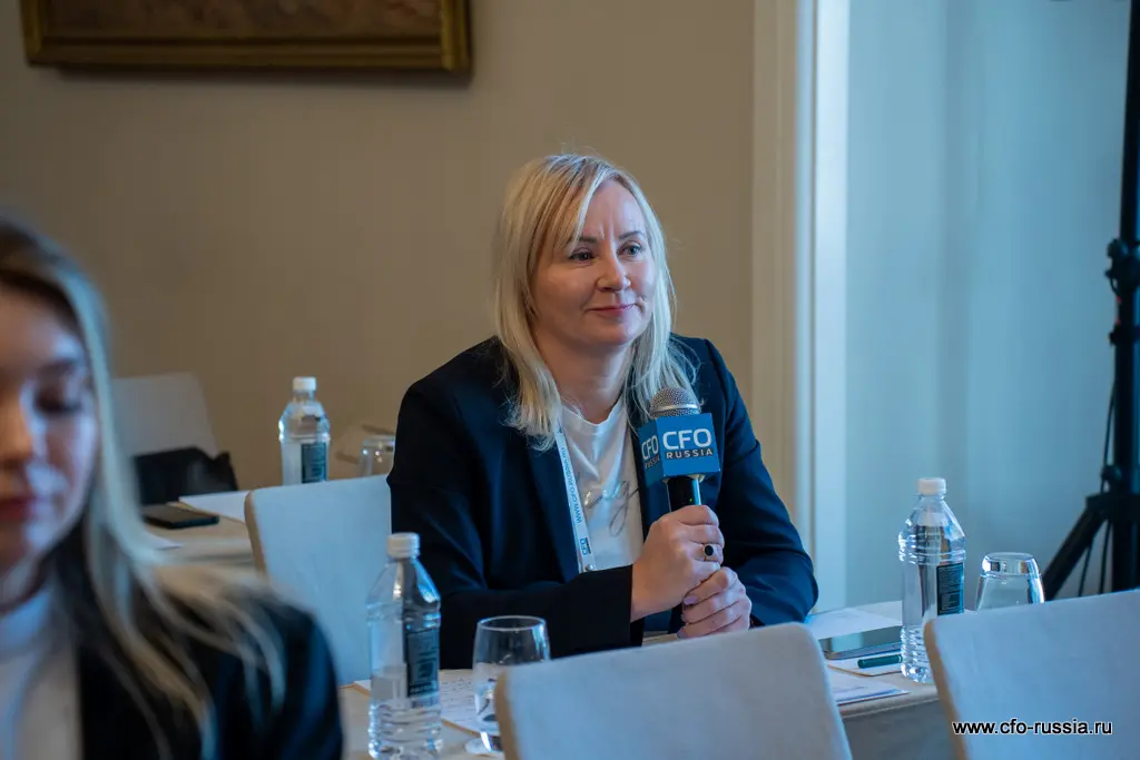 Спикеры обсудили с сотрудниками возможности оптимизации процессов работы с маркетингово-коммуникационными данными внутри организации. 26_DSC06625.jpg