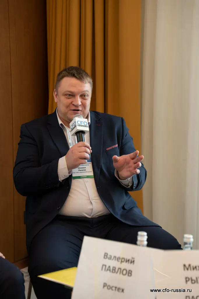 Михаил Рыжов<br />
Главный менеджер департамента внутреннего контроля<br />
ПАО «ГМК «Норильский никель» Рыжов1.jpg