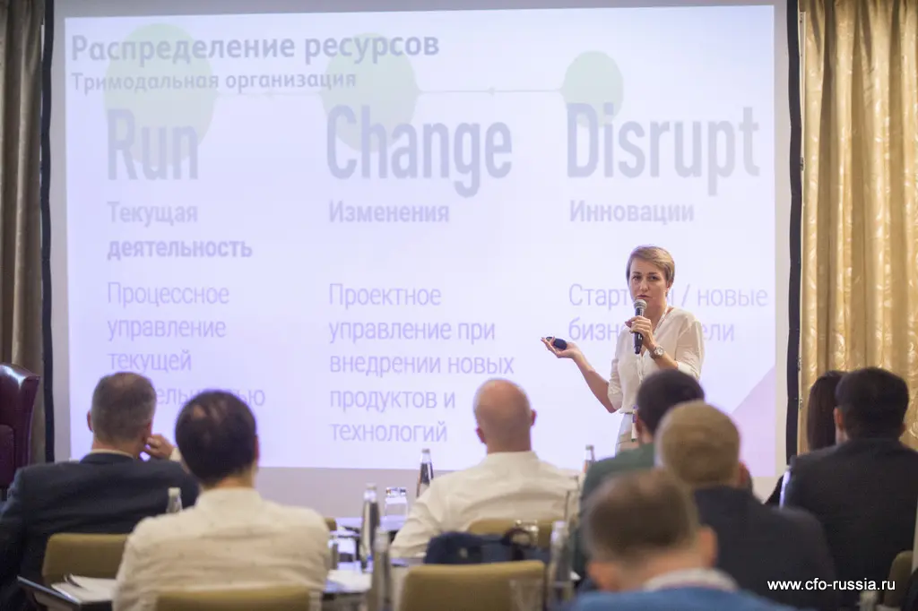 Ксения Капитанова<br />
Стратегический бизнес-контролер<br />
Heineken Russia ART_3199.JPG