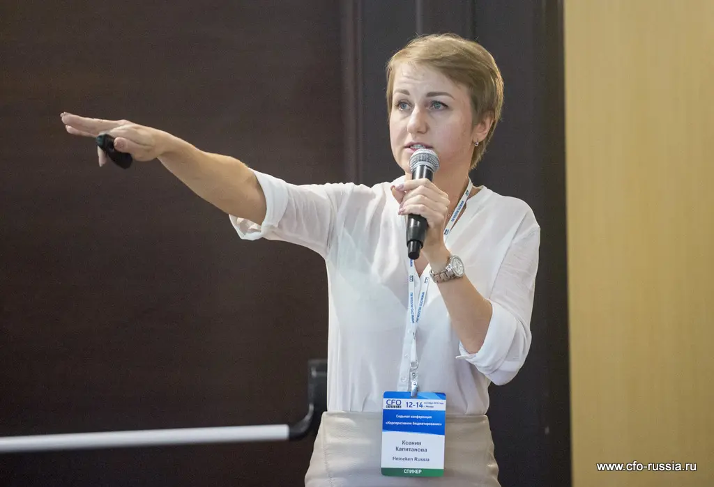 Ксения Капитанова<br />
Стратегический бизнес-контролер<br />
Heineken Russia ART_3202.JPG