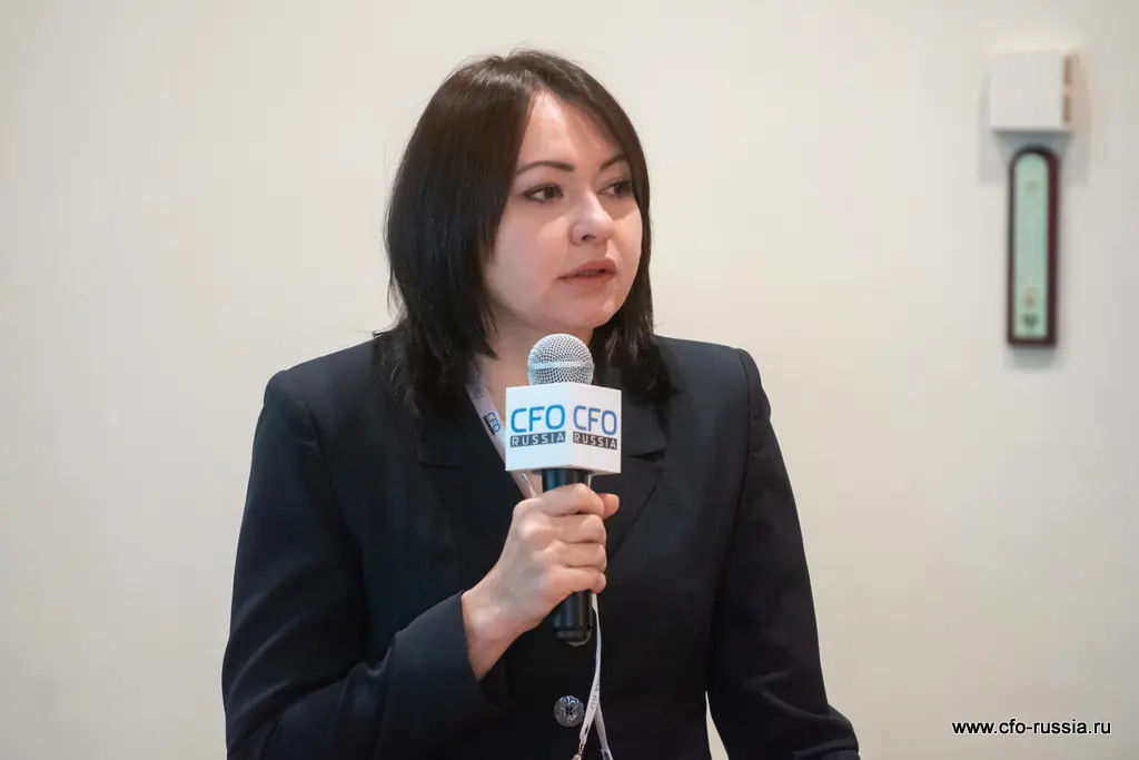 Елена Бебешко<br />
Руководитель службы методологии<br />
Tele2 68.jpg