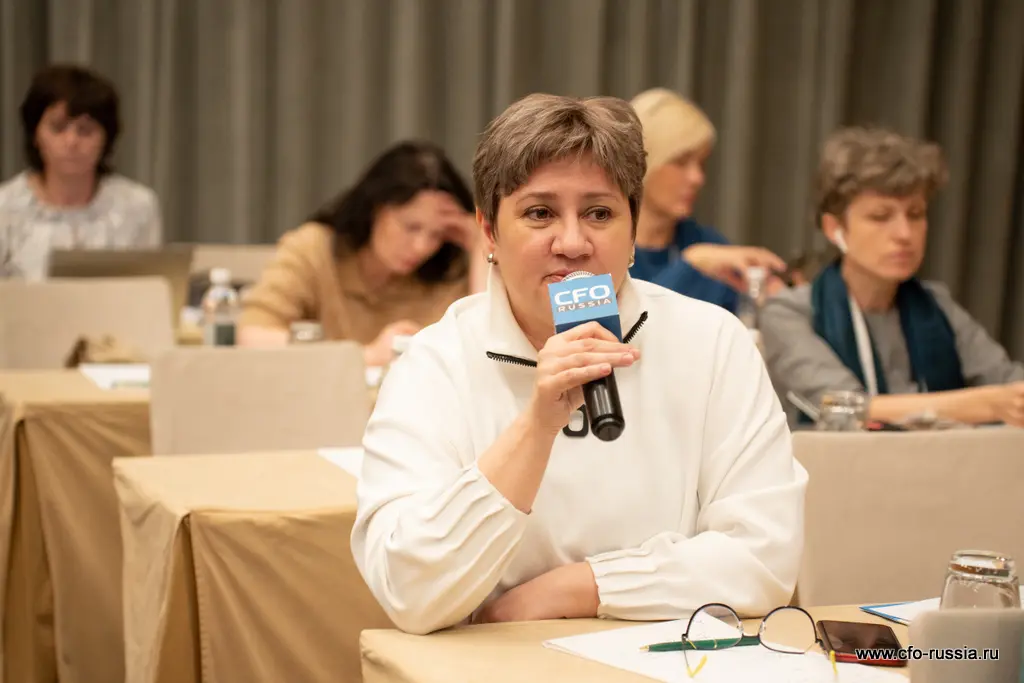 Кроме того, на мероприятии описали особенности использования МЧД в кадровом ЭДО. 33.jpg