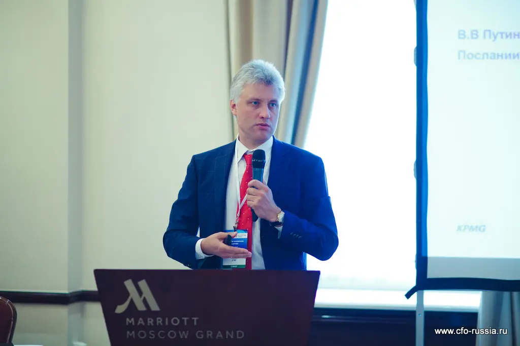 Михаил Орлов<br />
Руководитель департамента налогового и юридического консультирования<br />
КПМГ IMG_8645.jpg