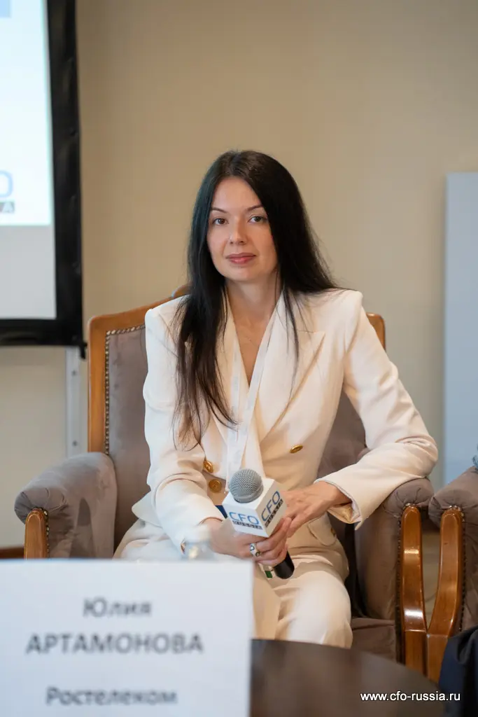 Юлия Артамонова<br />
руководитель проектов департамента управления качеством ОЦО Ростелеком _NSA4313_Артамонова.jpg