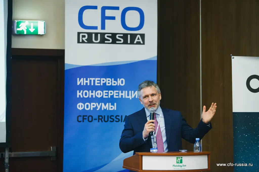 Владислав Поздышев<br />
Экс-вице-президент по развитию организации и управлению персоналом<br />
Башнефть Pozdichev.jpg