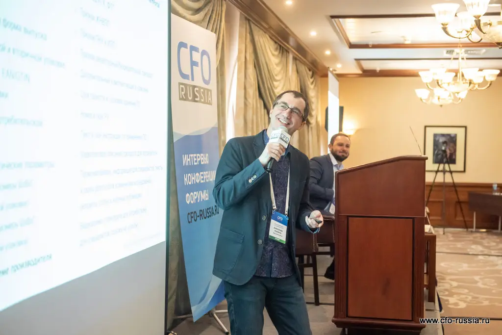 Александр Кулягин<br />
Коммерческий директор<br />
Pharm-Portal.ru ART_6864.jpg