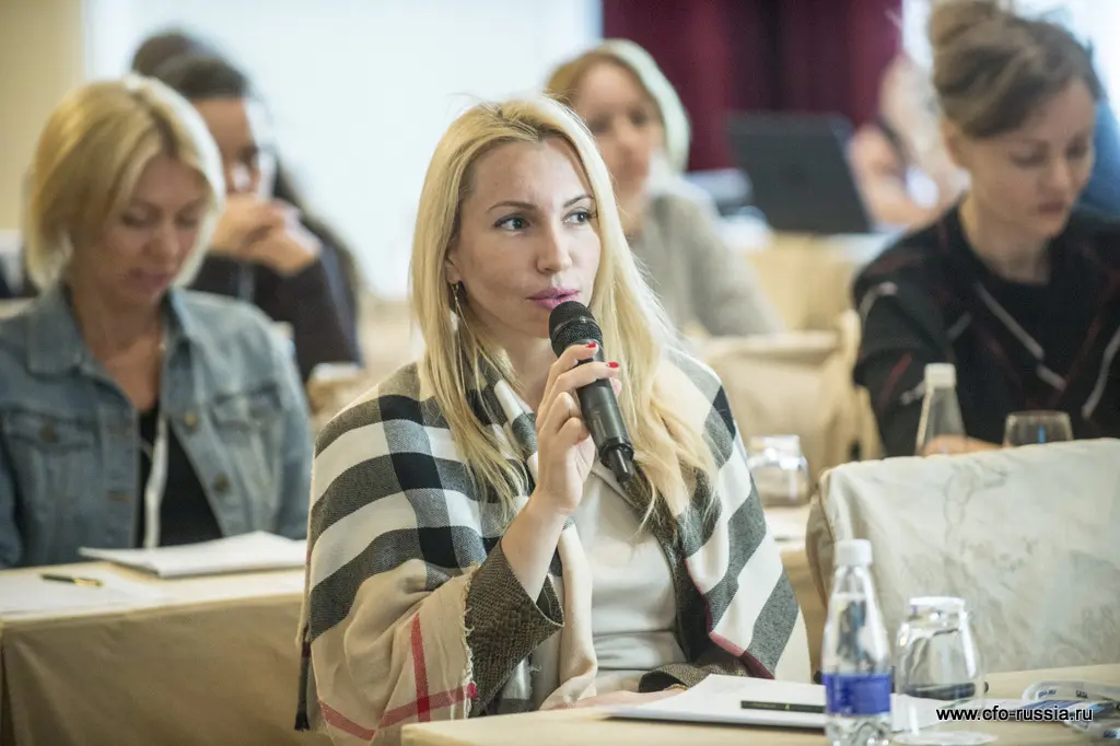 Яна Миллер<br />
Финансовый директор<br />
AirTranss ART_8008.JPG