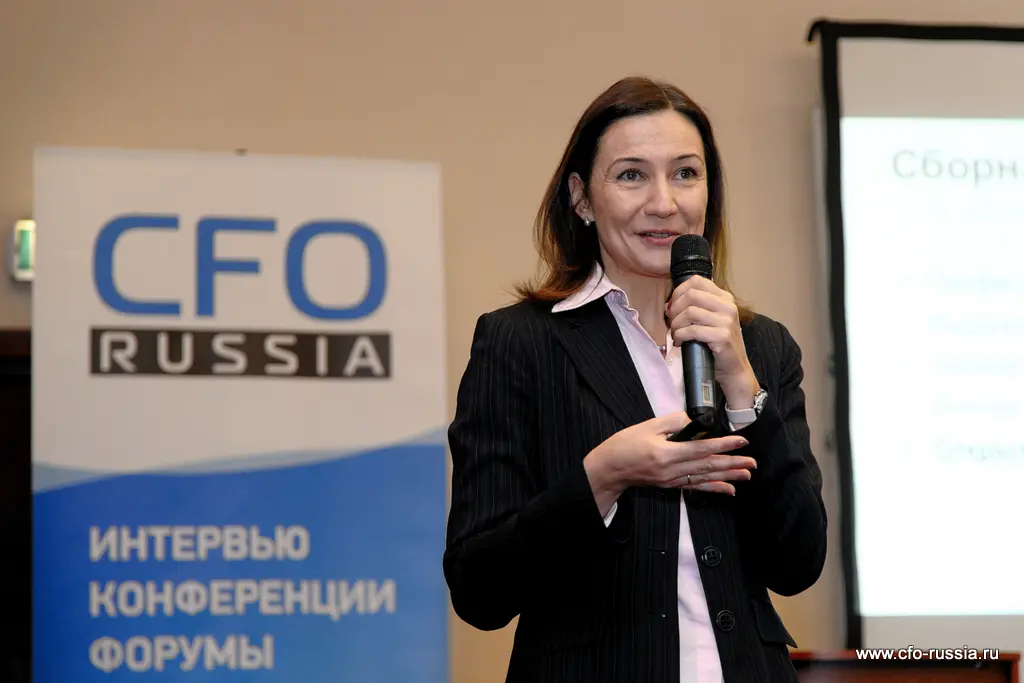 Юлия Павлова<br />
Директор по глобальной трансформации бизнеса<br />
Avon 286.jpg