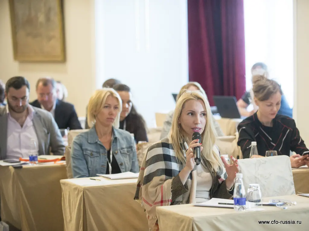 Яна Миллер<br />
Финансовый директор<br />
AirTranss ART_8020.JPG