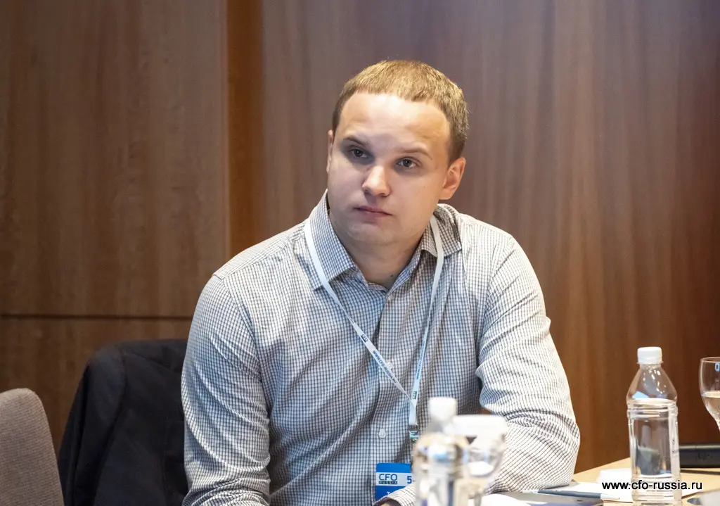 Павел Сверчков<br />
Директор по развитию снабжения<br />
НЛМК<br />
 sverchkov (3).JPG