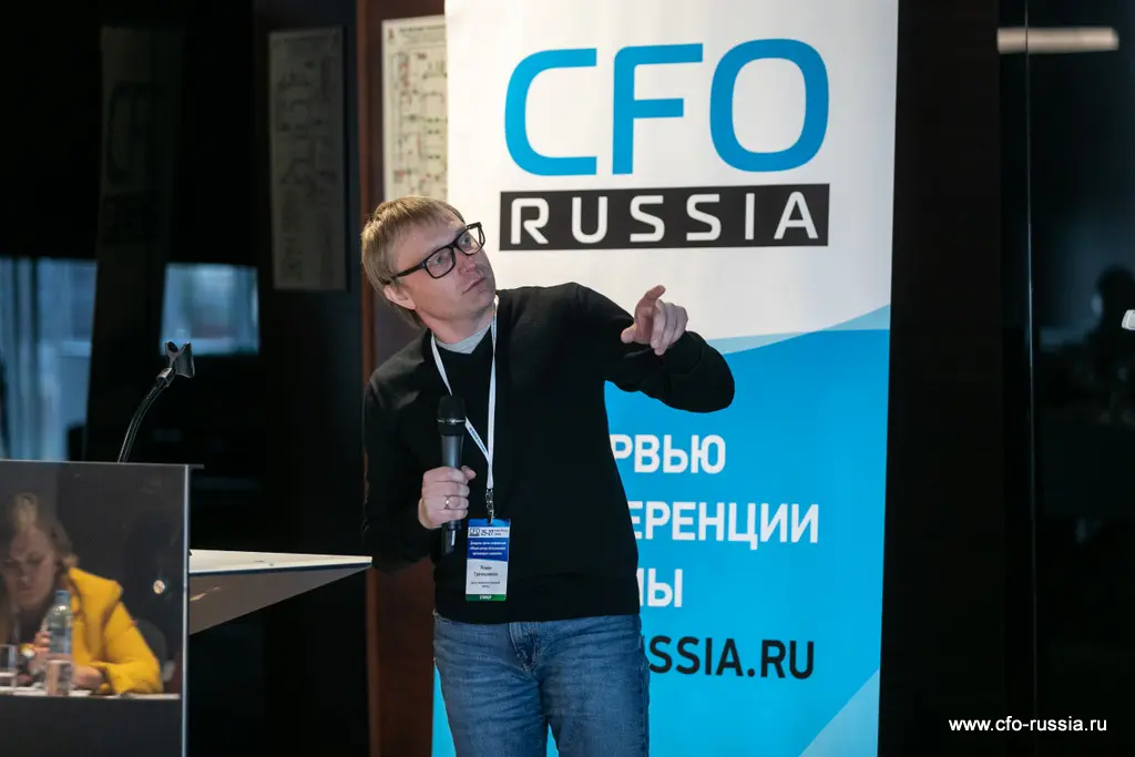 Роман Гречишников<br />
Начальник управления реализации проектов<br />
Центр сервисных решений, ЕВРАЗ Grechishnikov2.jpg