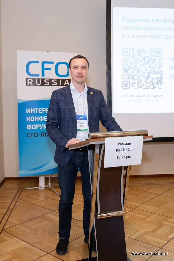 Рамиль Васиков<br />
Руководитель Центра корпоративных финансов Центра обслуживания бизнеса<br />
Татнефть фото-102 Васиков.jpg