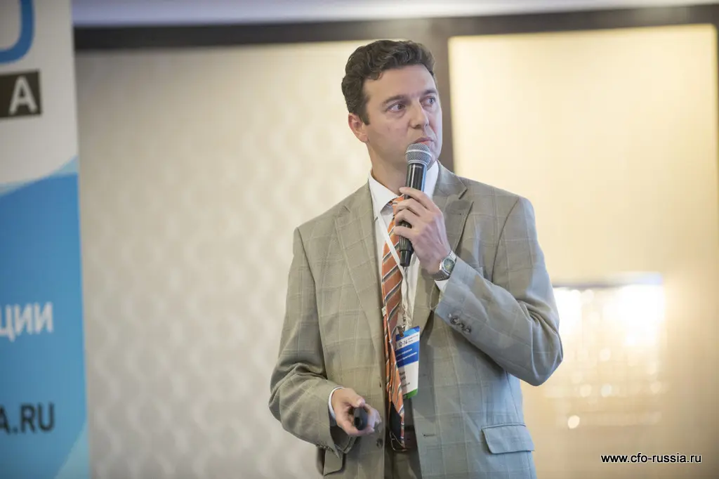 Иван Чорба<br />
Заместитель директора департамента экономики и контроллинга Росэнергоатом ART_4356.JPG