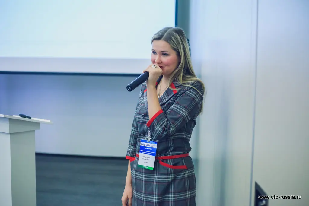 Виктория Самсонова<br />
Директор, руководитель практики по работе с компаниями сферы здравоохранения и фармацевтики<br />
КПМГ IMG_2498.jpg