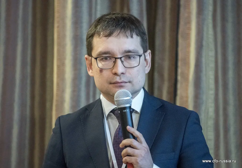 Максим Насурдинов<br />
Главный эксперт департамента внутреннего контроля и управления рисками<br />
ИНТЕР РАО ART_9505.JPG