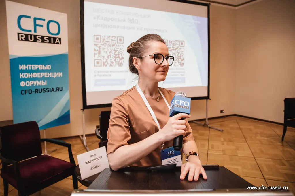 Анна Дорская<br />
Старший менеджер по работе с персоналом, управление по работе с<br />
персоналом<br />
КПМГ в России и СНГ Q67A7991 Дорская.jpg