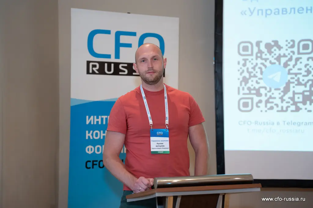 Руслан Аиткулов<br />
Руководитель департамента некоммерческих закупок и взаиморасчетов<br />
Группа М.Видео-Эльдорадо _NPY9463_Аиткулов.jpg