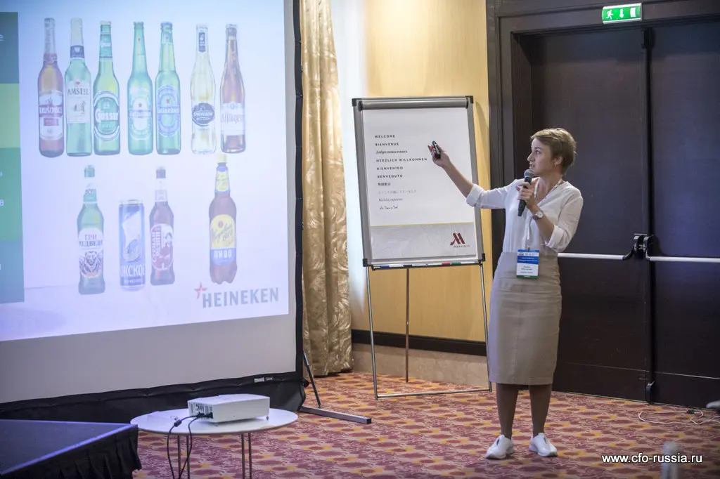 Ксения Капитанова<br />
Стратегический бизнес-контролер<br />
Heineken Russia ART_3141.JPG