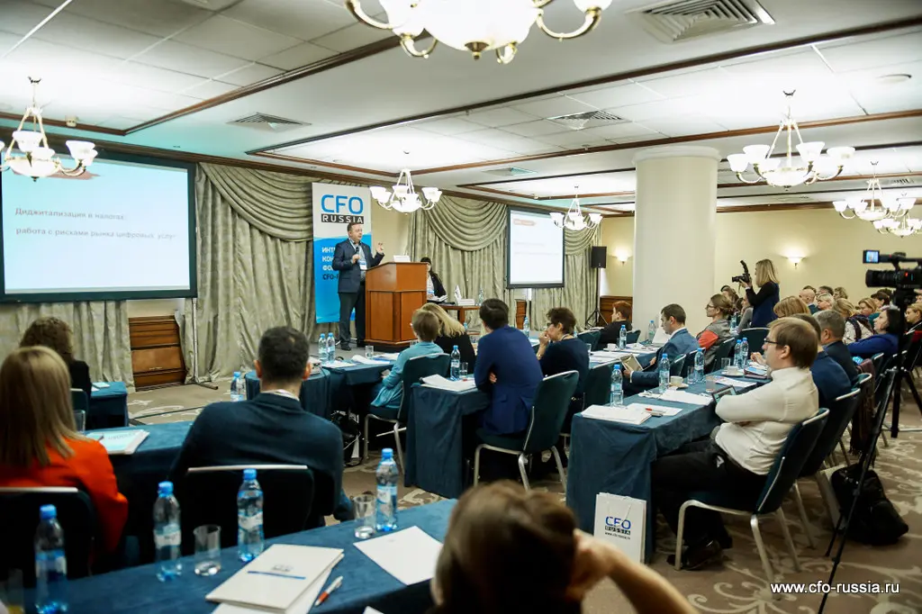 Дмитрий Корнев<br />
Директор департамента налогового администрирования<br />
МТС SAM_6286.jpg