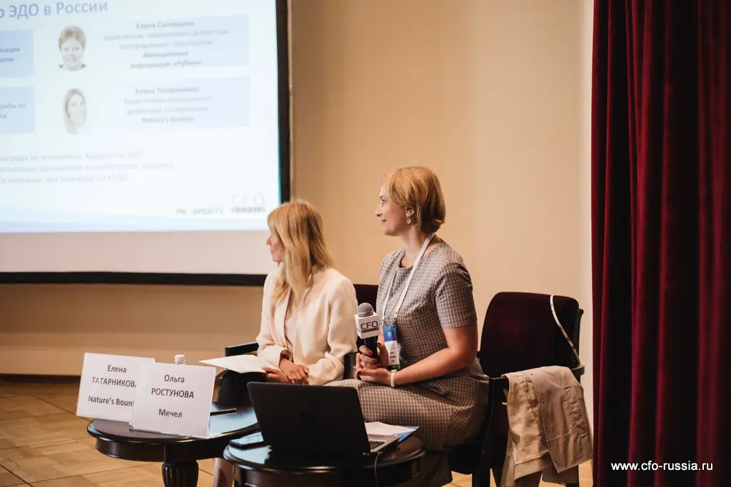 Елена Татарникова и Ольга Ростунова Q67A8076 Ростунова и Татарникова.jpg