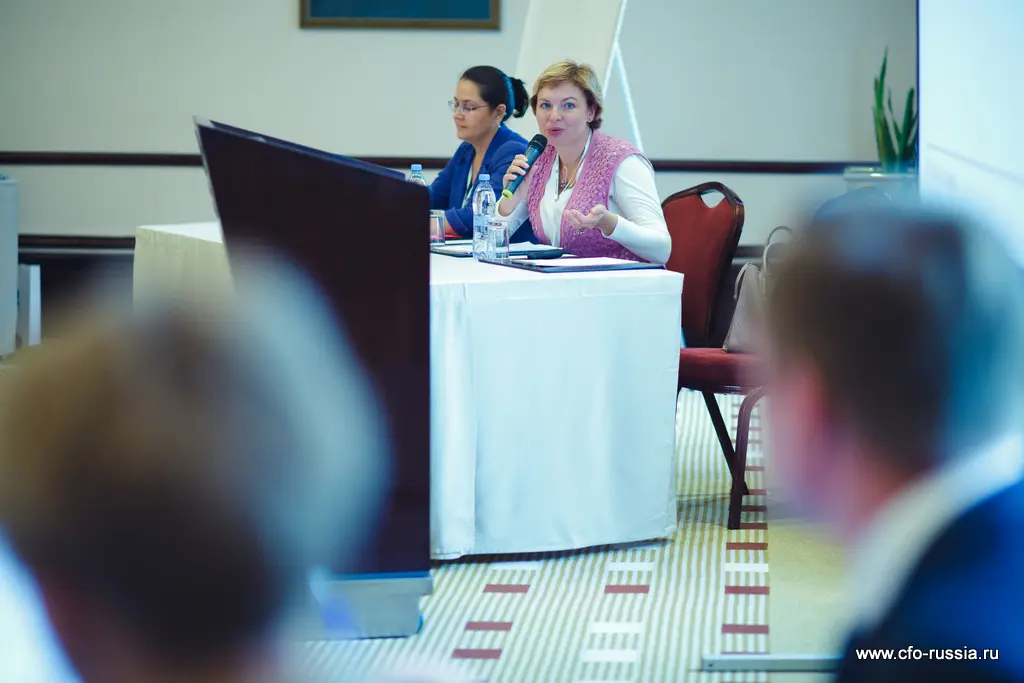 Наталья Дронова<br />
Руководитель отдела методологии бухгалтерского учета и налогообложения<br />
РОЛЬФ IMG_8964.jpg