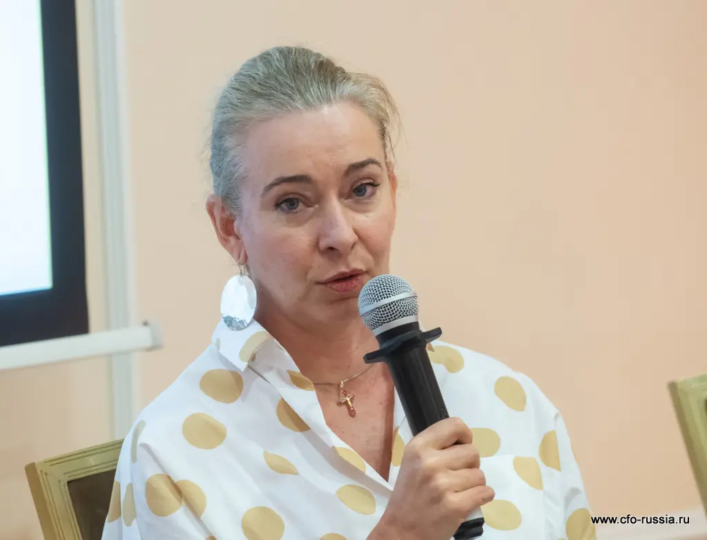 Елена Чернышова<br />
Руководитель проектов организационной трансформации<br />
ДОНСТРОЙ<br />
 ART_8834.JPG