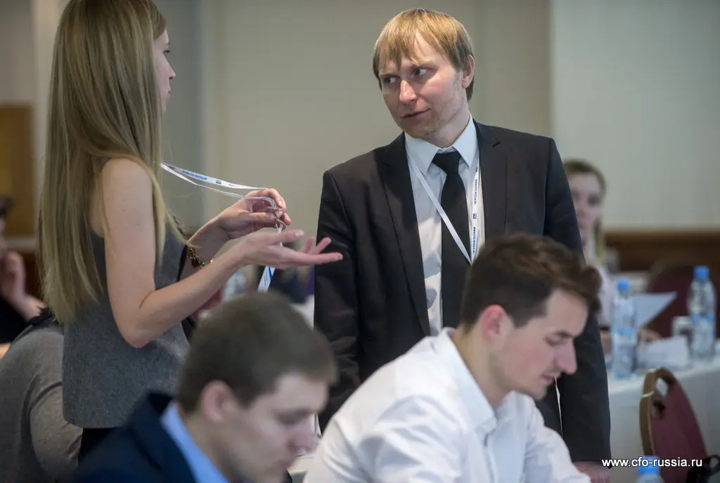 Роман Гречишников<br />
Руководитель блока по финансовой трансформации<br />
Евраз ART_8546.JPG