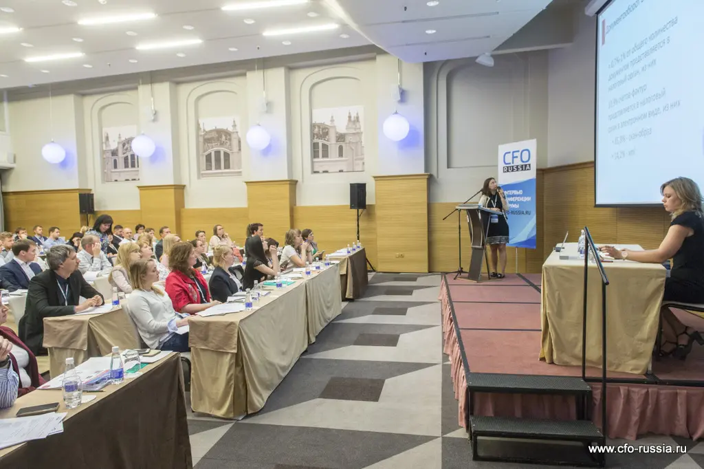 Марина Крашенинникова<br />
Заместитель начальника управления камерального контроля<br />
ФНС России  krasheninnikova.JPG