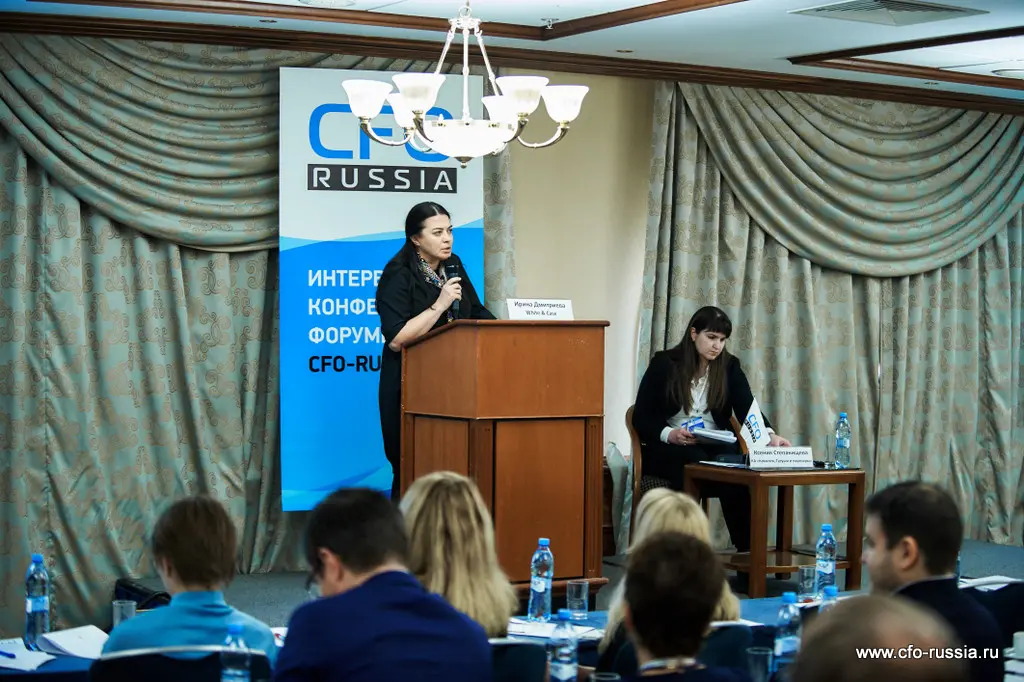 Ирина Дмитриева<br />
Партнер<br />
White & Case SAM_6344.jpg