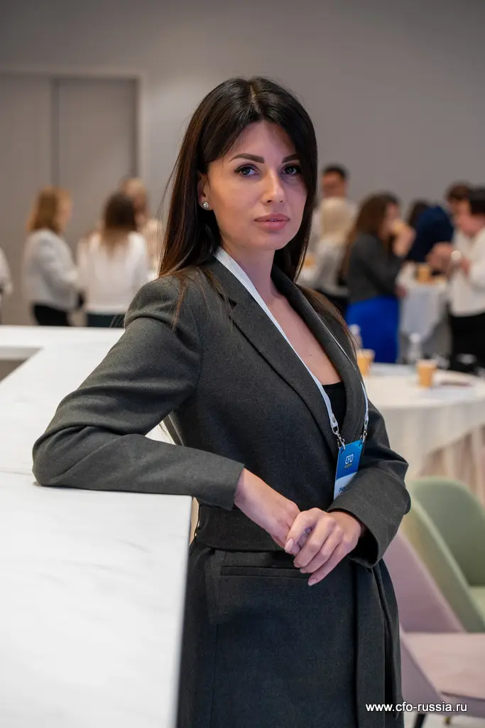 Анастасия Клинникова, руководитель отдела кадрового администрирования, ГПМ Партнер, представила Доклад победителя конкурса «Лучший ОЦО России и СНГ 2021» в номинации «Лучший запуск ОЦО» _DSC5873 Клинникова.JPG
