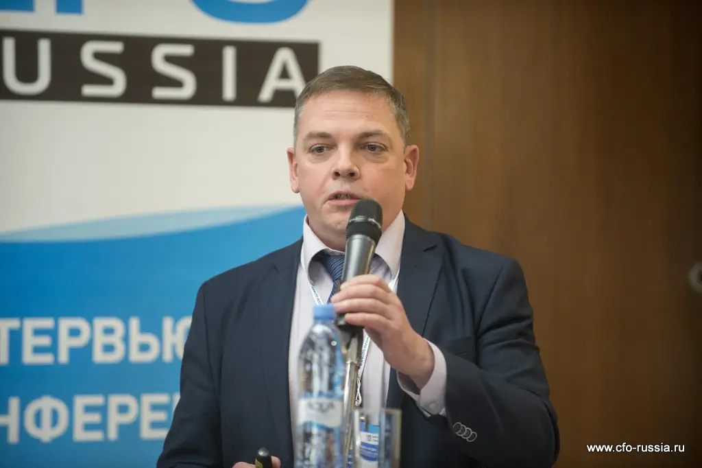 Эдуард Федечкин<br />
Ведущий эксперт по системам бизнес-анализа<br />
ТЕРН ART_6238.JPG