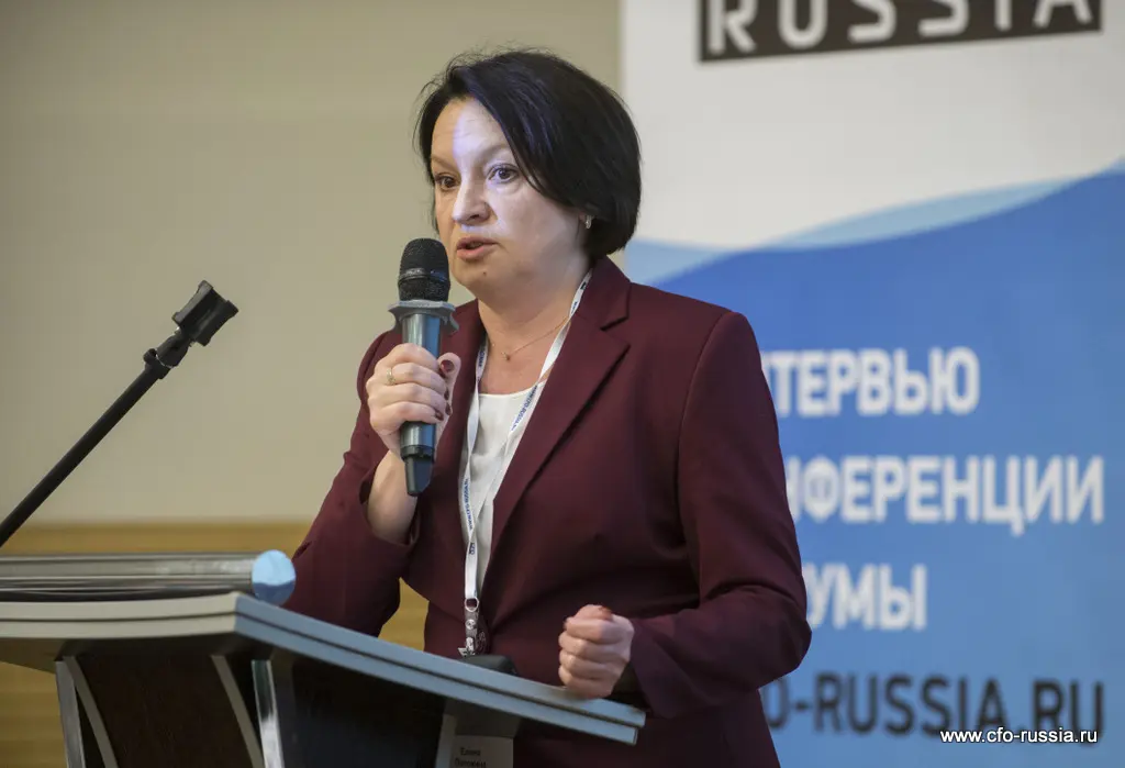 Елена Потокина<br />
Директор по документационному и организационному обеспечению Апатит potokina2.JPG